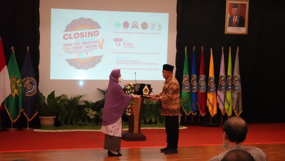 Prof Muhajir dan Rektor UNIMMA
