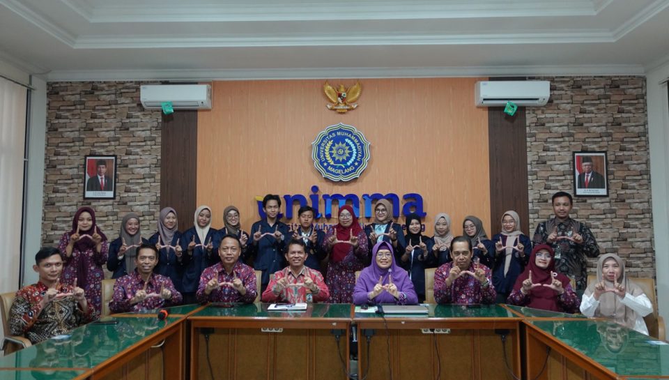 mahasiswa KKN MAS