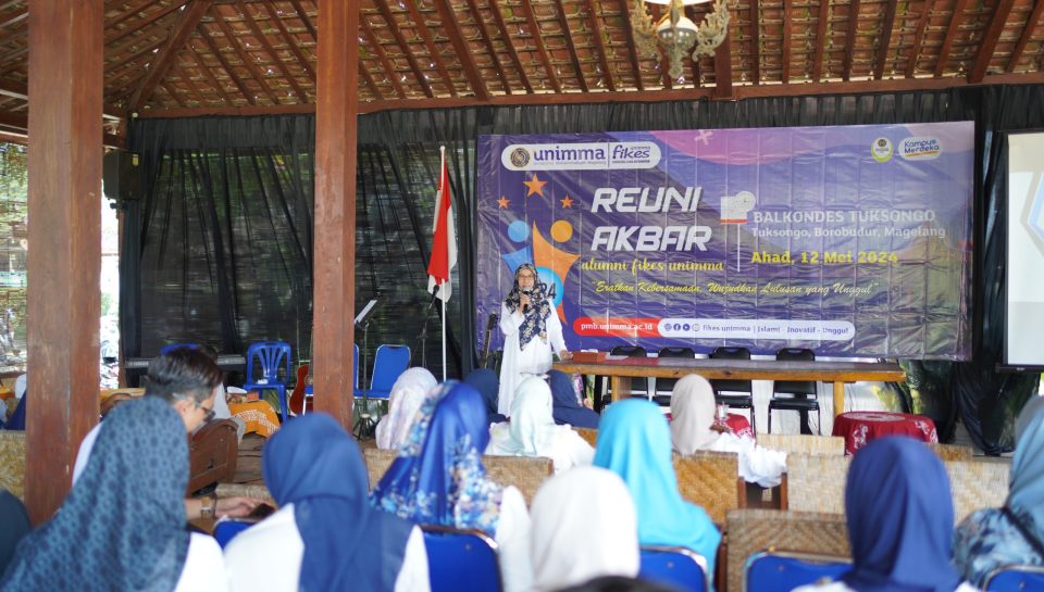Dekan Fikes UNIMMA