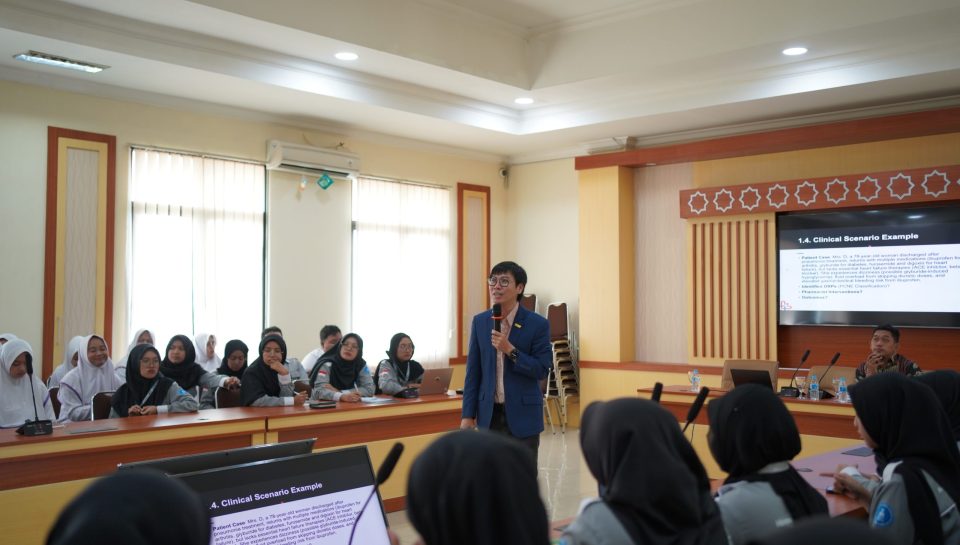 Guest lecture farmasi UNIMMA